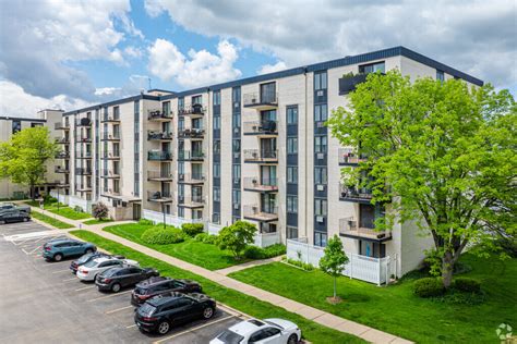 terrace square condominiums niles